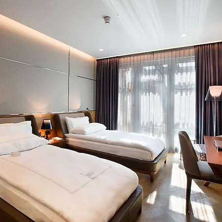 Fer Hotell